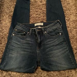 Ashley Madison skinny jeans
